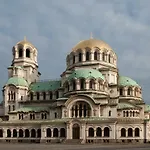 Parliament - Center Luxury