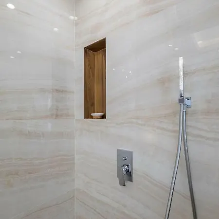 Parliament - Center Luxury Appartement