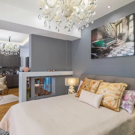 Parliament - Center Luxury Appartement *